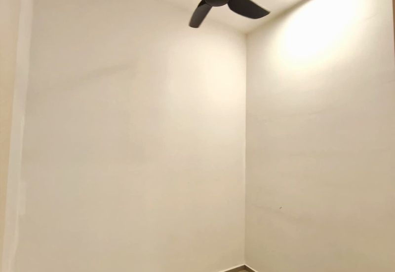 Adria Residence @ Gravit8