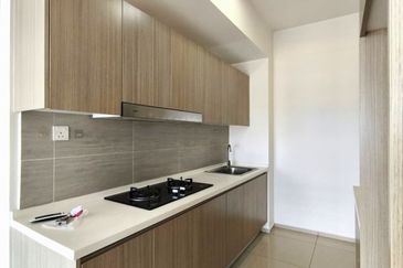 Adria Residence @ Gravit8