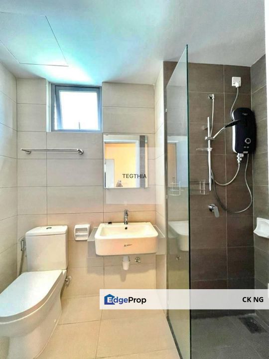 Andaman @ Gravit-8 with balcony, Selangor, Klang