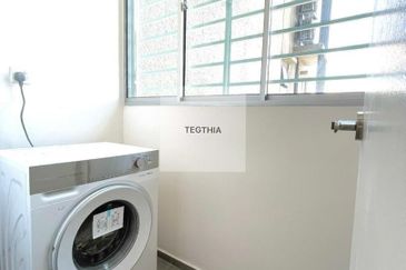 The Tresor @ Gravit8