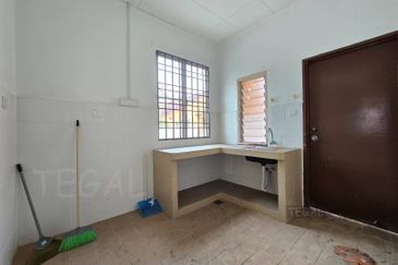 Jalan Makyong, Bandar Bukit Raja