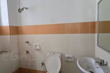 Jalan Makyong, Bandar Bukit Raja