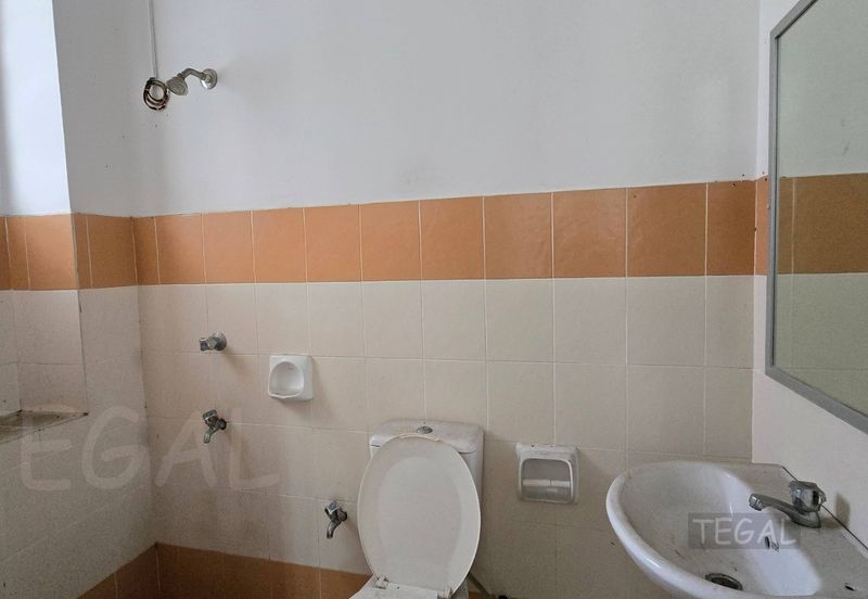 Jalan Makyong, Bandar Bukit Raja