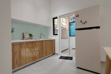 Tuai Barat Residence