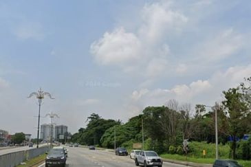 Persiaran Raja Muda Musa, Pelabuhan Klang