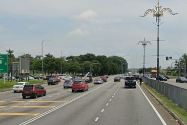 Persiaran Raja Muda Musa, Pelabuhan Klang