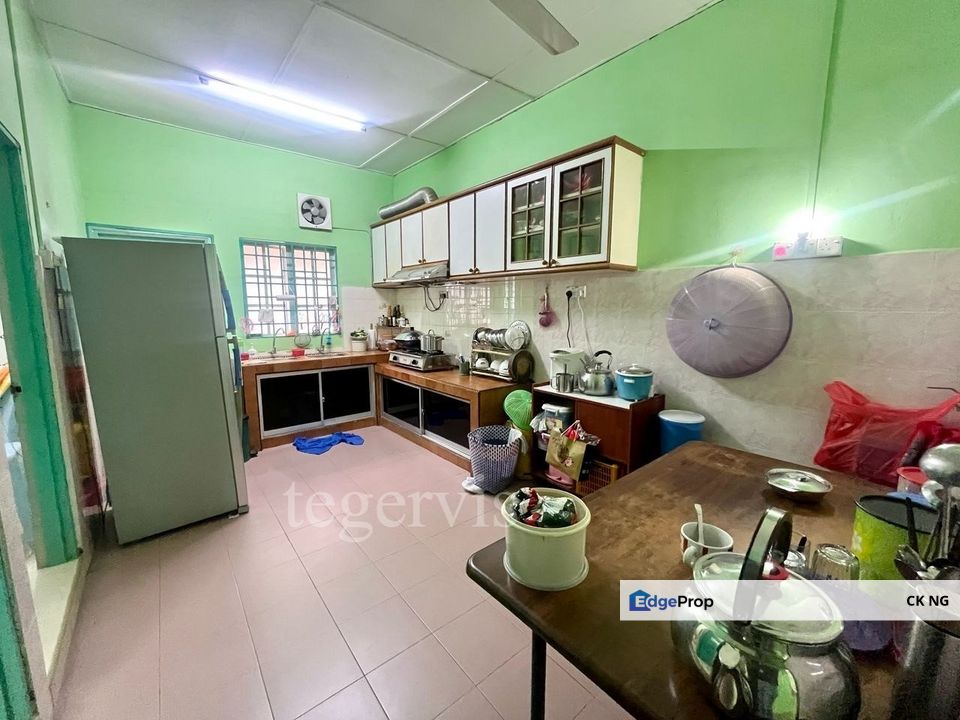 1 Storey Taman Klang Utama House For Sale, Selangor, Klang