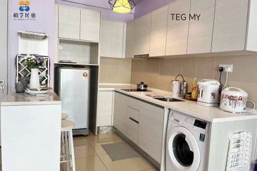 I Residence @ I City