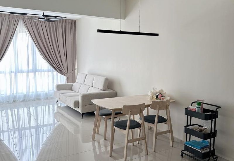 Gravit8 @ Klang South