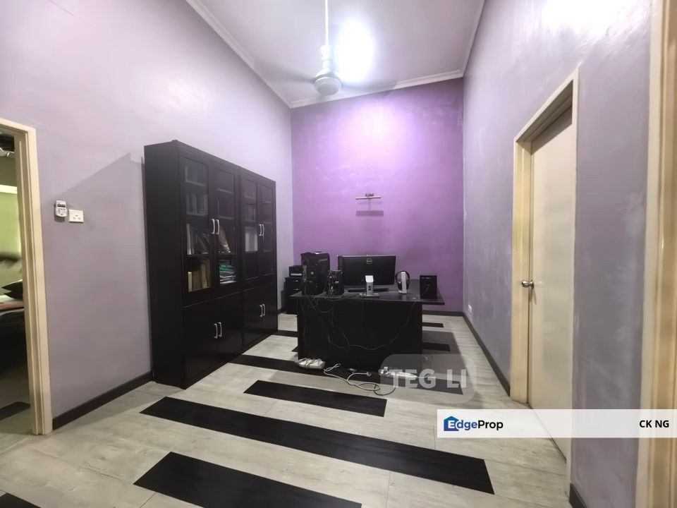 Double Storey Superlink Kemuning Bayu, Kemuning Utama, Selangor, Shah Alam