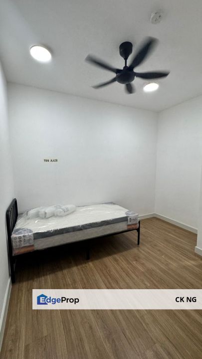 Partially Furnished Berkeley Uptown Jalan Kapar Klang Goh Hock Huat, Selangor, Klang