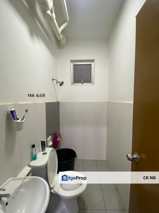 Middle Floor Asteria Apartment Bandar Parkland Bestari Klang, Selangor, Klang