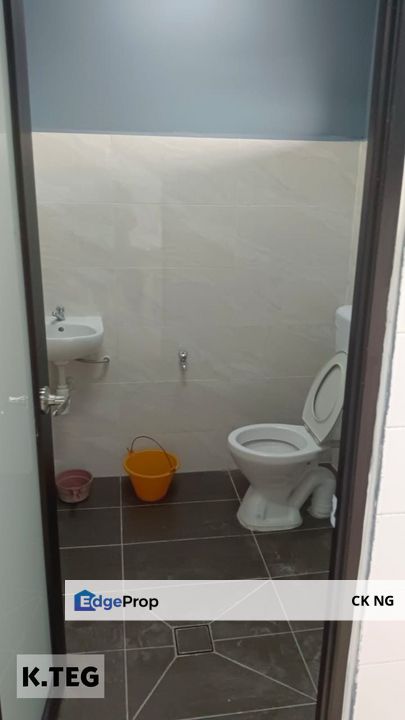 Low Cost Flat Pangsapuri Pendamaran Pendamar B For Sale , Selangor, Port Klang