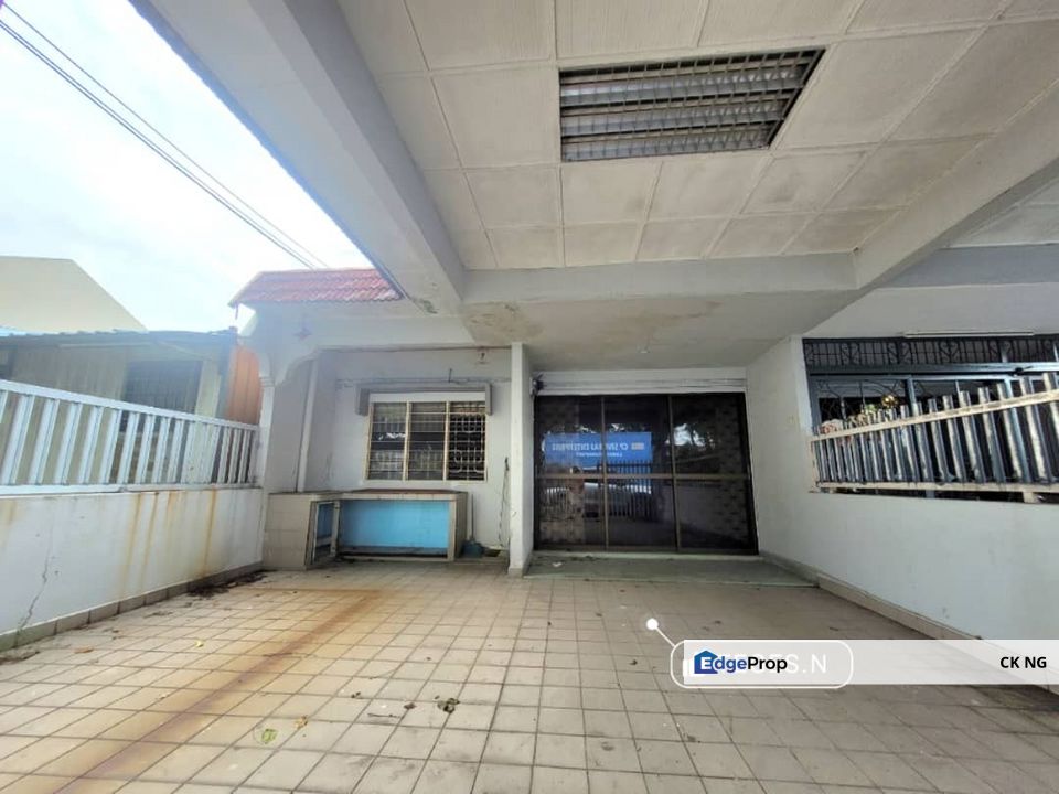 Klang Batu Belah Single Storey Terrace Endlot House For Sale, Selangor, Klang