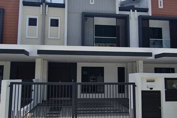 Setia Indah 9, Setia Alam