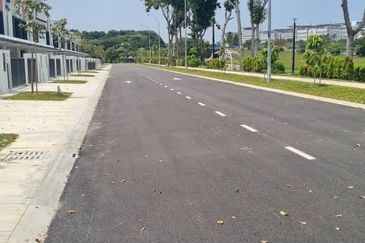 Setia Indah 9, Setia Alam