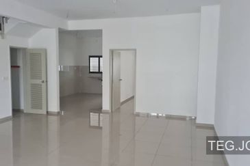 Setia Indah 9, Setia Alam