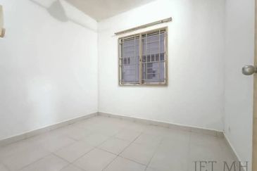 Seri Baiduri Apartments @ Setia Alam