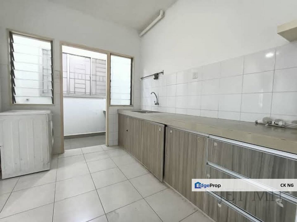 Ground Floor Apartment Seri Baiduri Setia Alam, Selangor, Shah Alam