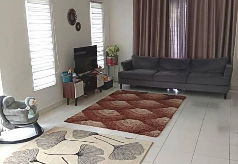 Saron @Bandar Bukit Raja