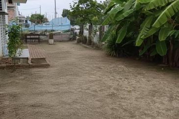 Saron @Bandar Bukit Raja