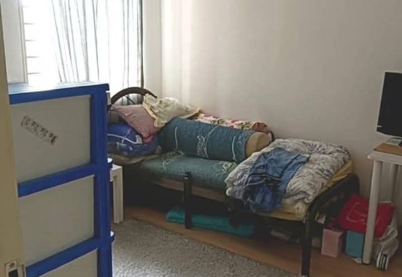 Saron @Bandar Bukit Raja