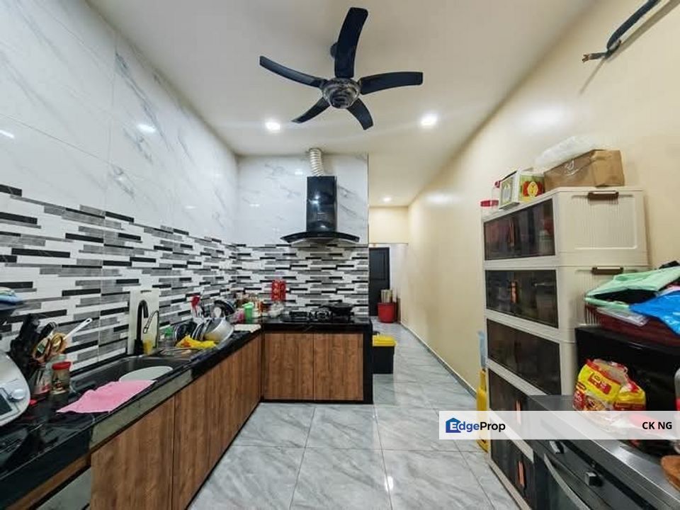 Renovated Palm Grove Klang Single Storey House, Selangor, Klang