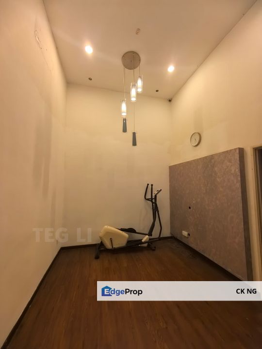  Double storey house Indah Residences, Kemuning Utama, Selangor, Shah Alam