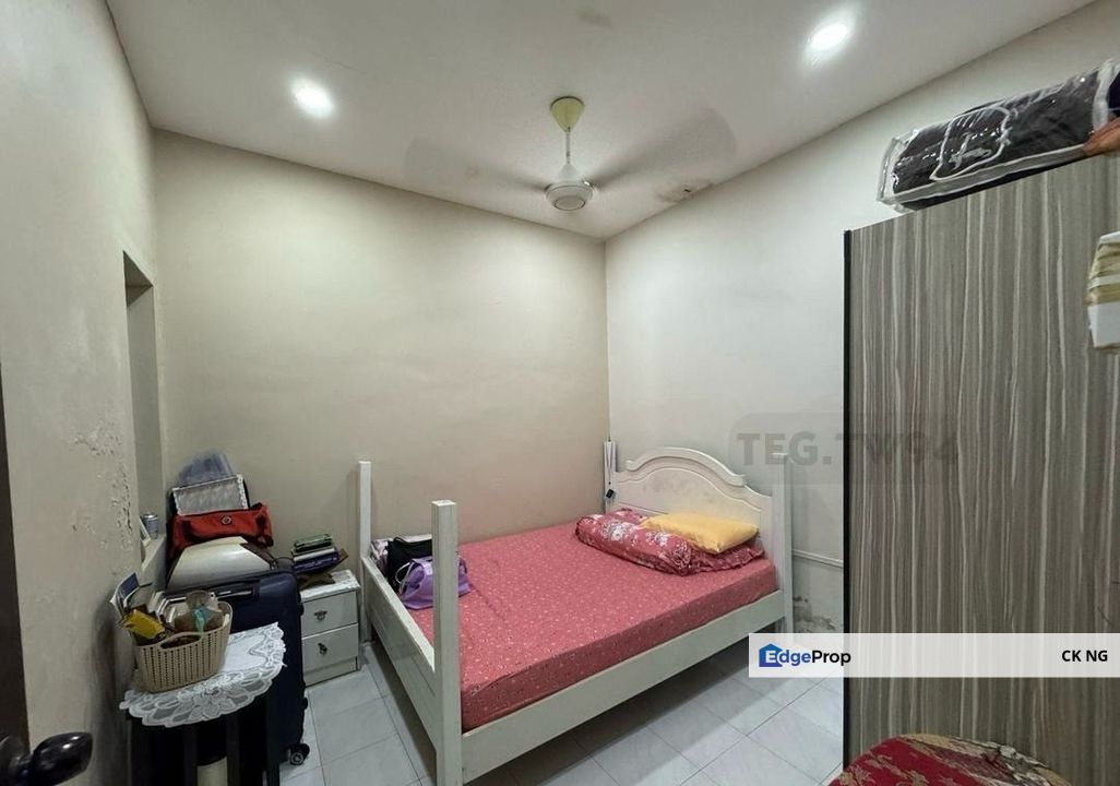 Taman Samarinda Kampung Jawa Klang Single Storey Renovated House, Selangor, Klang