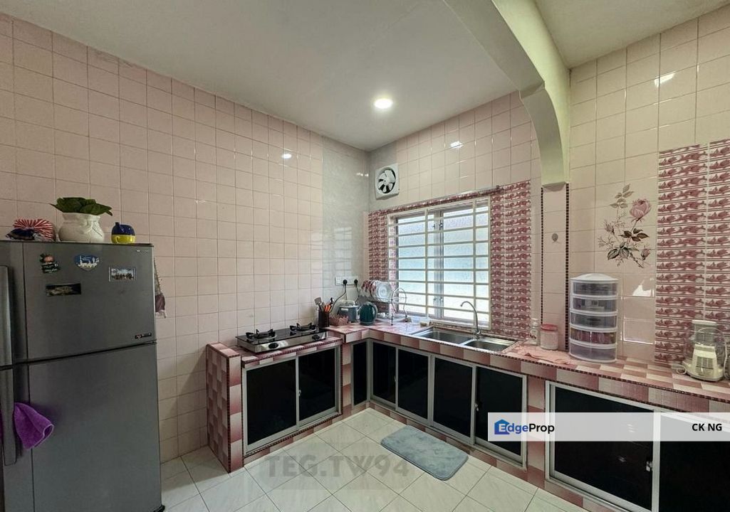 Taman Samarinda Kampung Jawa Klang Single Storey Renovated House, Selangor, Klang