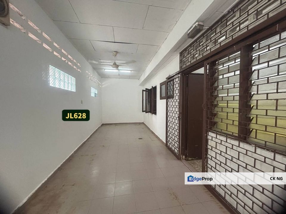 Taman Wangi Tepi Sungai Klang Semi D Double Storey House, Selangor, Klang