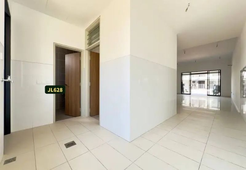 Nadira 3 @ Bukit Raja