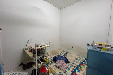 Taman Tepi Sungai ( Taman Teluk Pulai Indah )