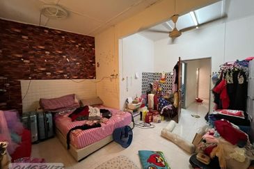 Taman Tepi Sungai ( Taman Teluk Pulai Indah )