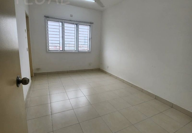 De Bayu Apartment @ Setia Alam