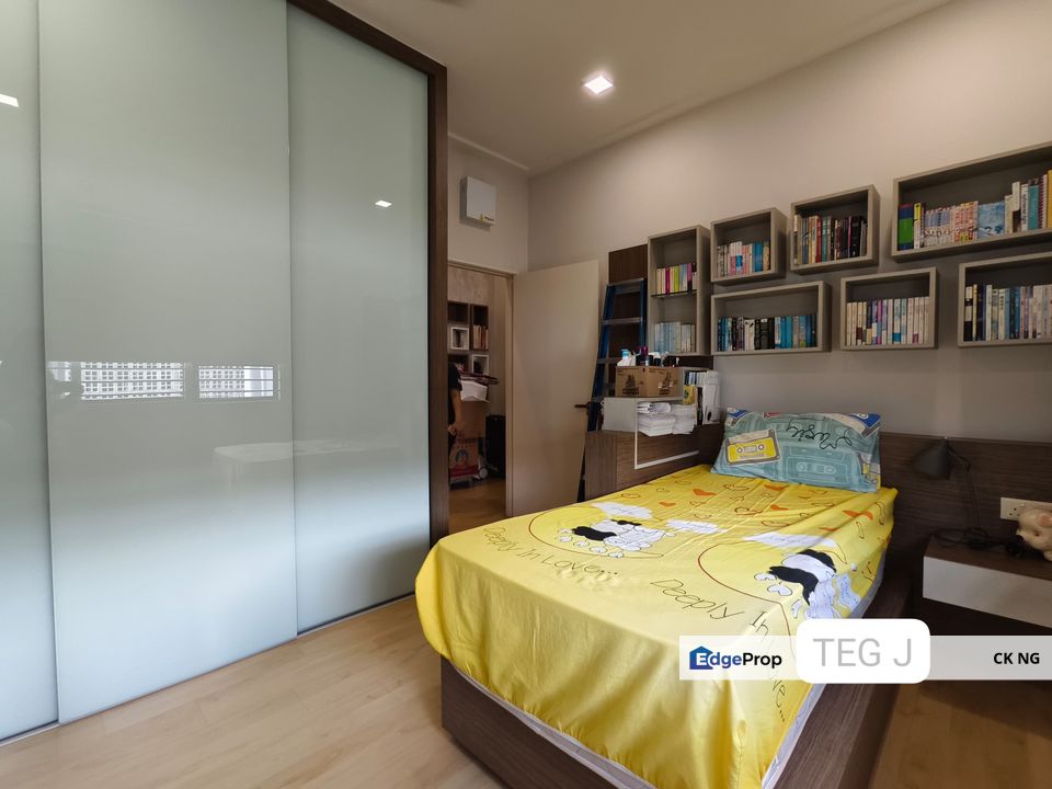 Renovated Avani Double Storey House Bandar Bukit Raja Kla, Selangor, Bandar Bukit Raja