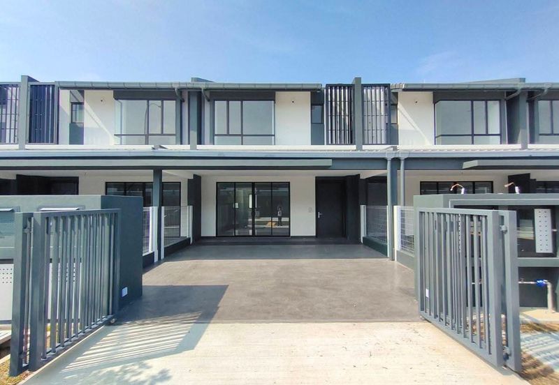 Nadira 3 @ Bukit Raja