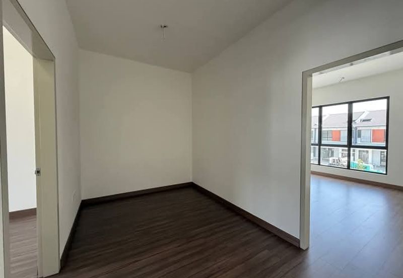 Nadira 3 @ Bukit Raja