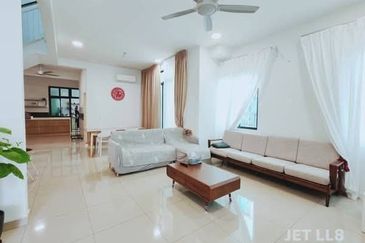 Setia Alam Setia Utama 1