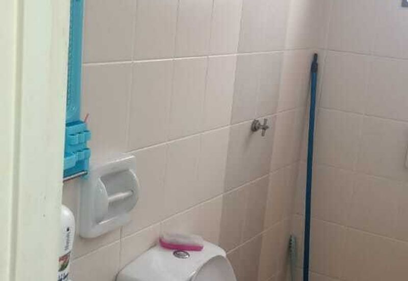 Akasia Apartment ( Setia Alam )