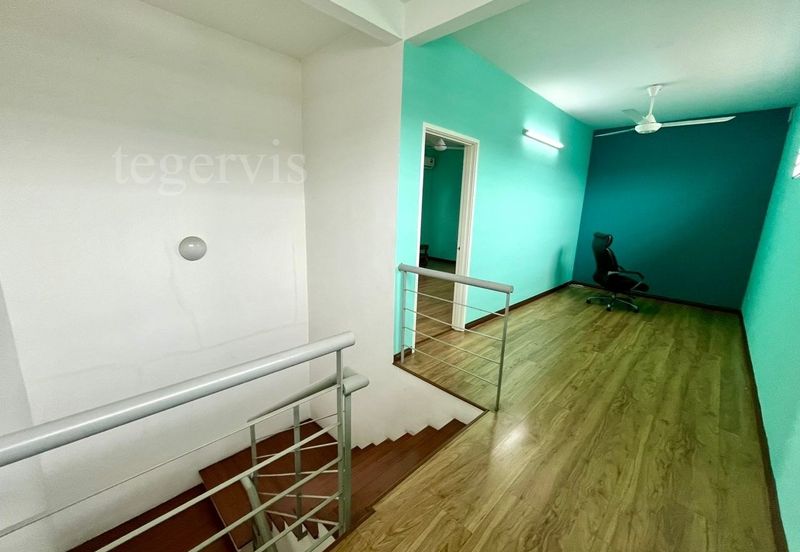 D'Anjung Teluk Pulai