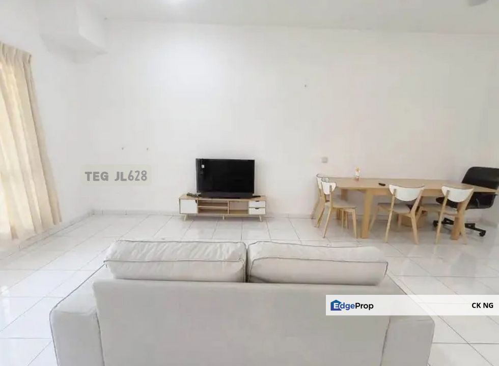Seti Permai 2 Setia Alam Partially Furnished Double Storey House, Selangor, Shah Alam