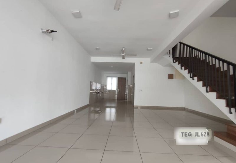 Ayra @ Bandar Bukit Raja