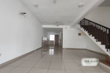 Ayra @ Bandar Bukit Raja