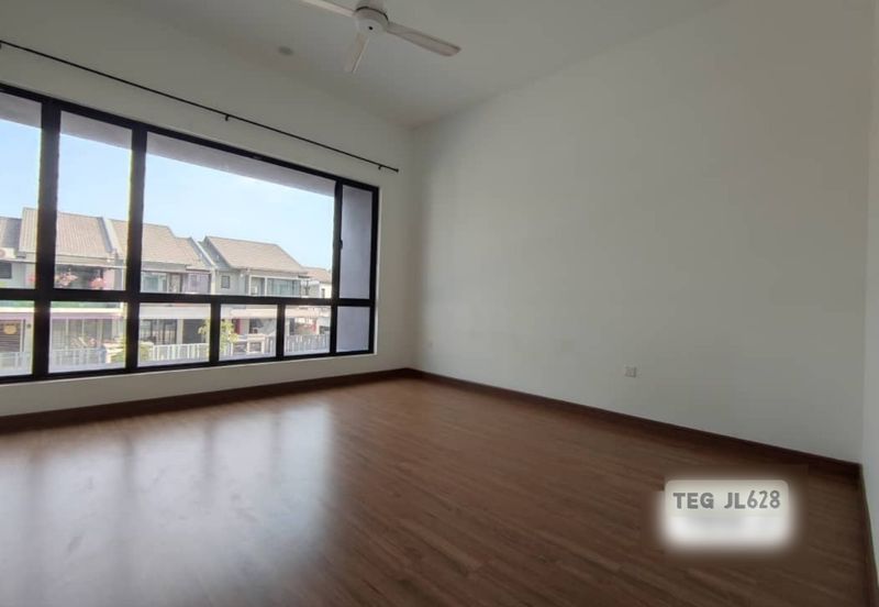 Ayra @ Bandar Bukit Raja