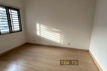 Saron @Bandar Bukit Raja