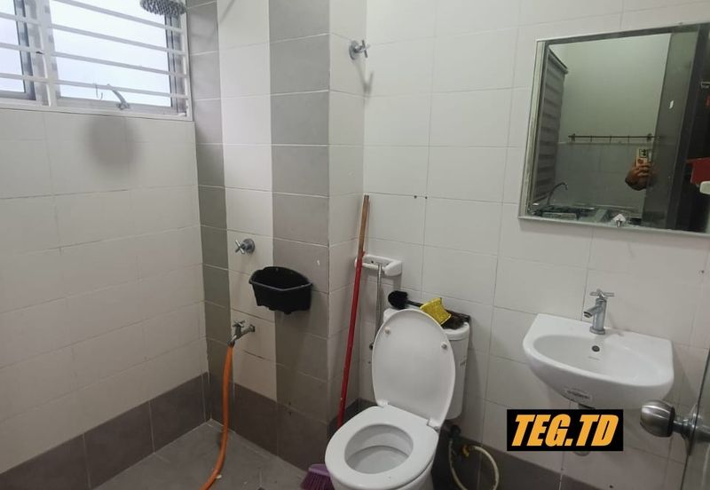 Saron @Bandar Bukit Raja