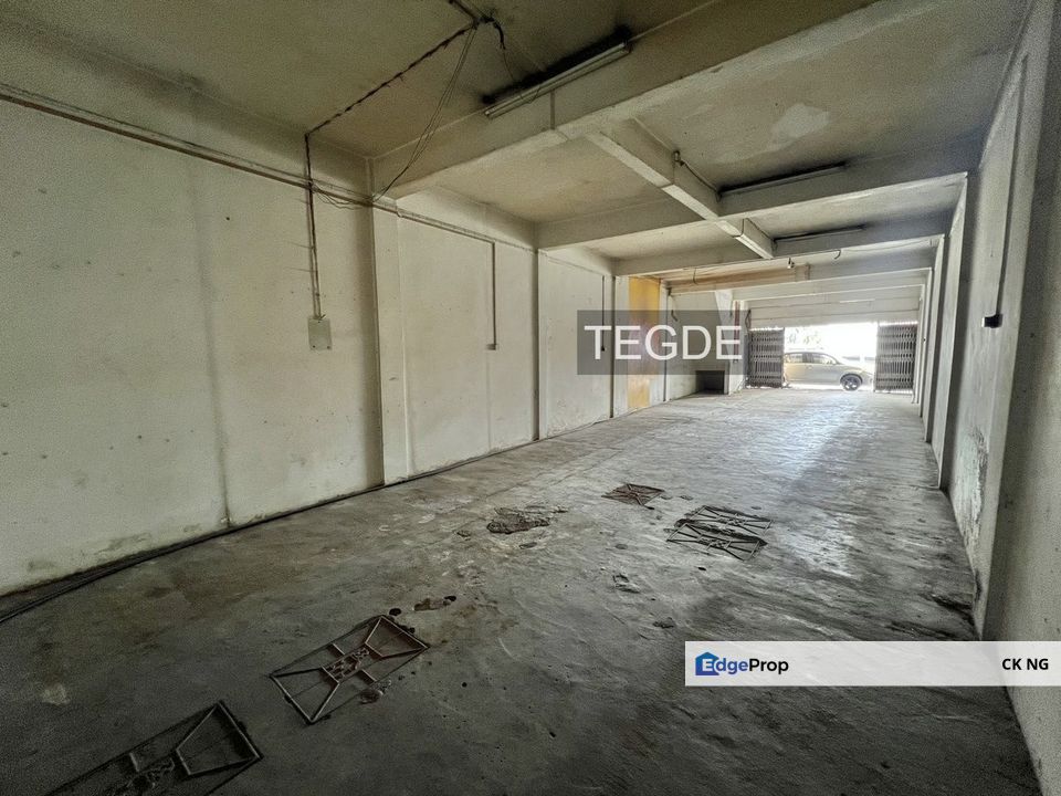 Ground floor shop lot Jalan Tapah Kawasan 18 Klang Near Pin Hwa High School, Selangor, Klang