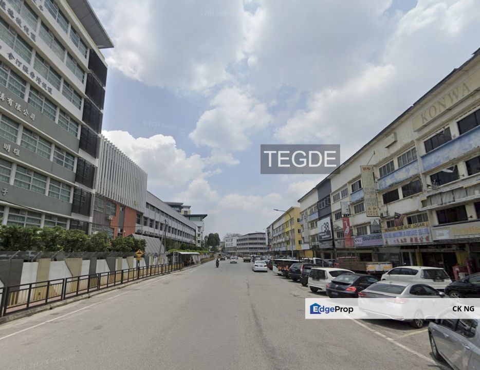 Ground floor shop lot Jalan Tapah Kawasan 18 Klang Near Pin Hwa High School, Selangor, Klang