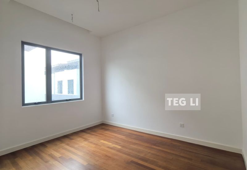 Broadleaf Residences, Hometree